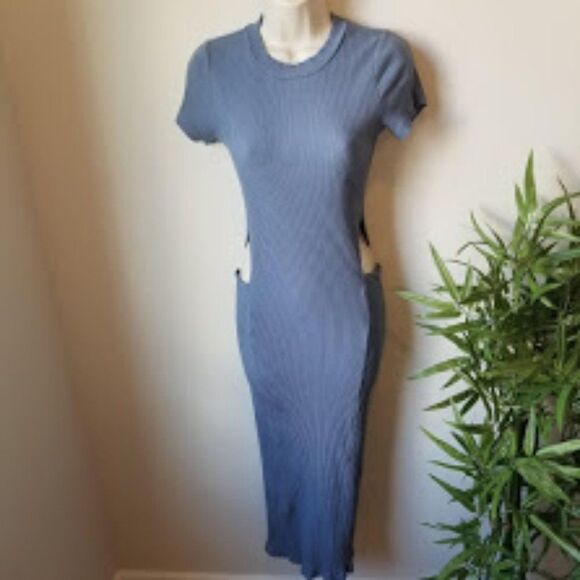 Tobi Blue Ribbed midi dress/Small - Picture 2 of 8